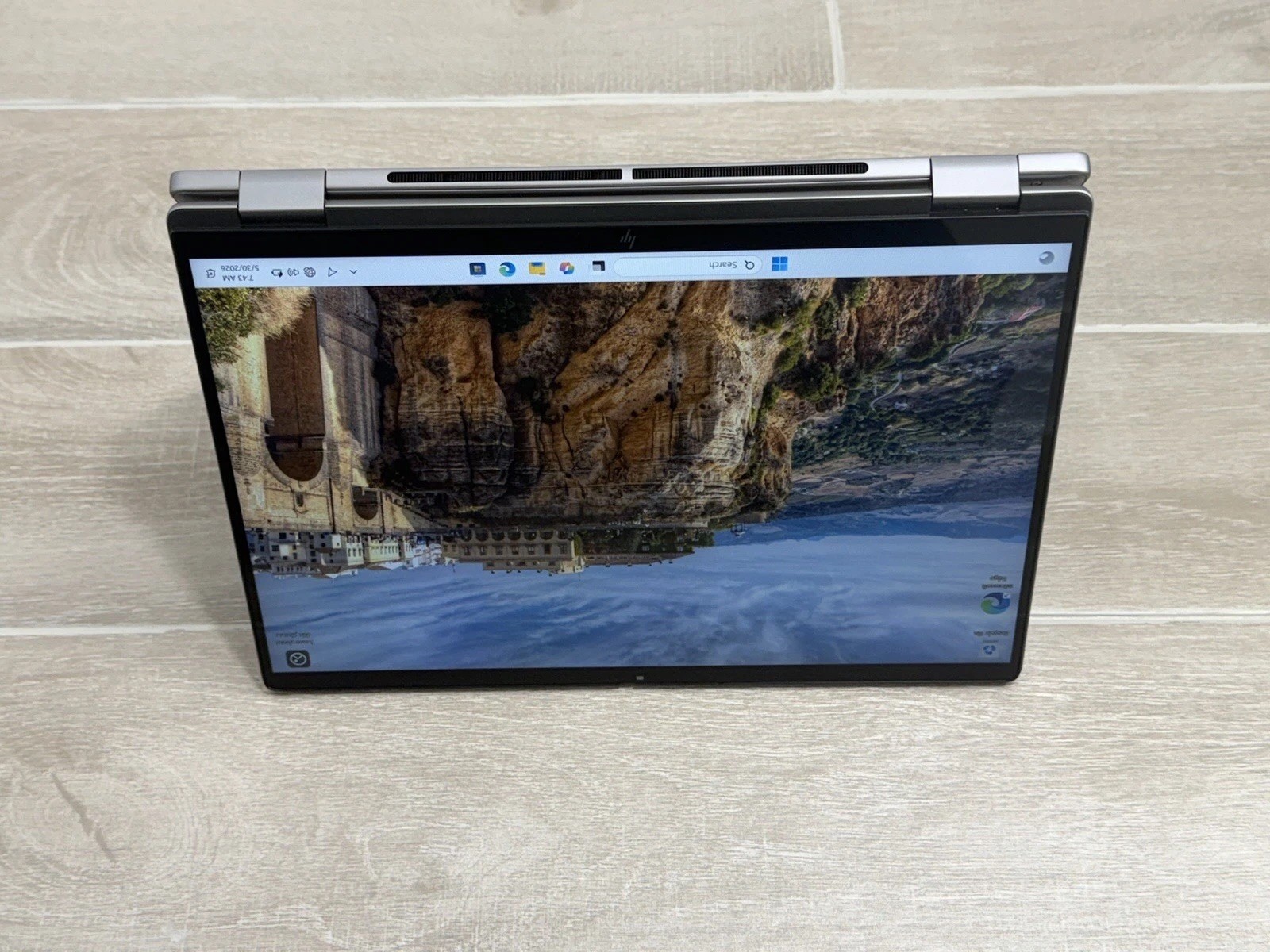 HP OmniBook X Flip 14-FK0013DX 14″ Touch Laptop Ryzen Al 5 340 16GB RAM 512GB