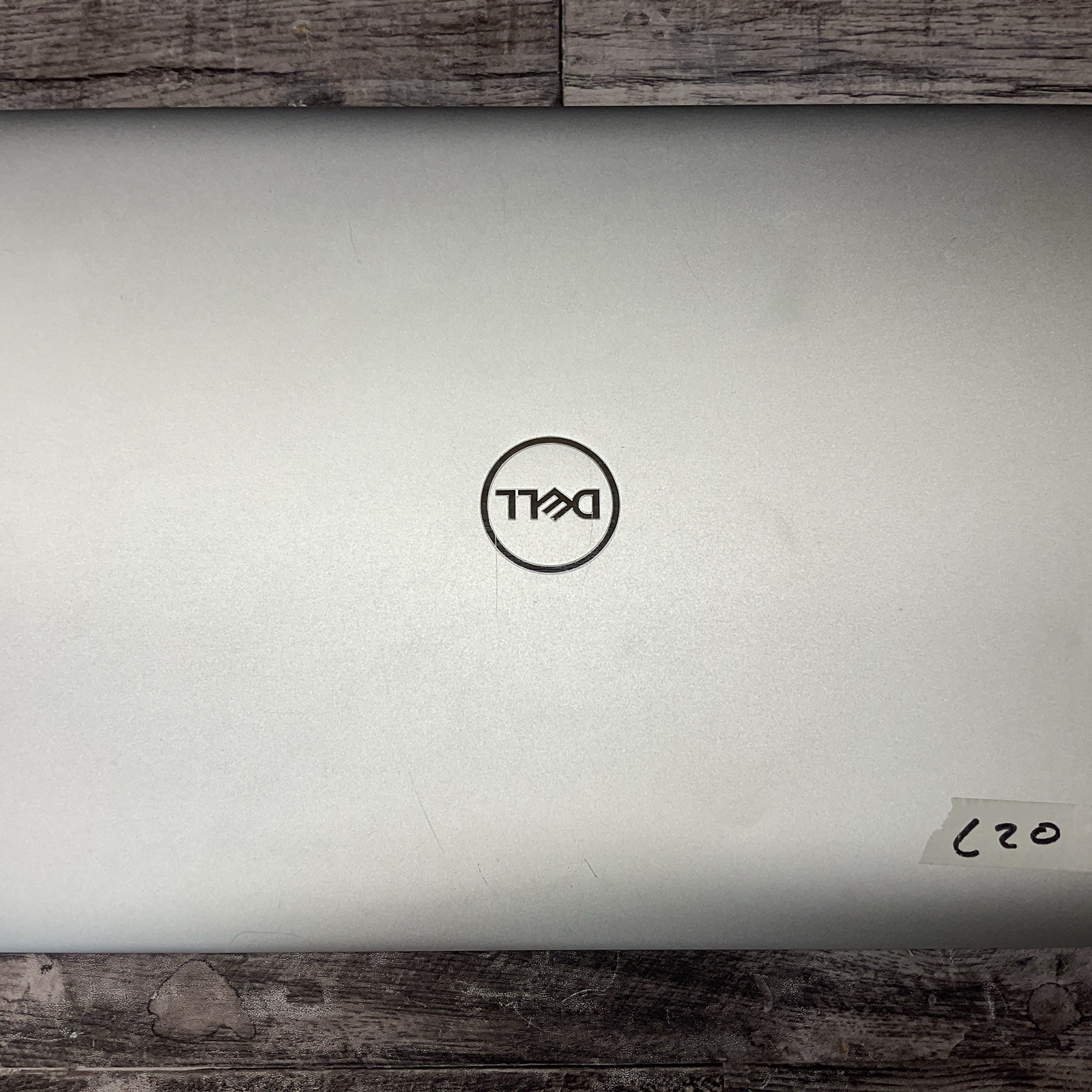 Dell Inspiron 5585 / Ryzen 5 3500U / 8GB RAM / 256GB SSD / Windows 11 Pro / C20