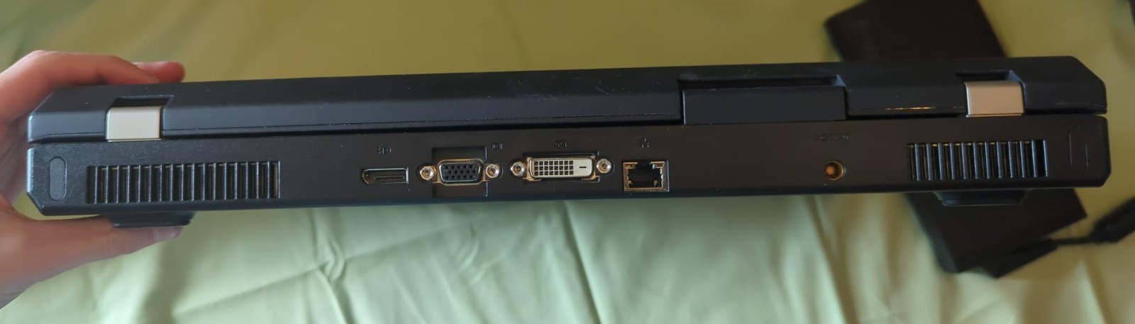 Lenovo ThinkPad W701ds i7-820qm 32GB Ram Quadro 2800M No HDD