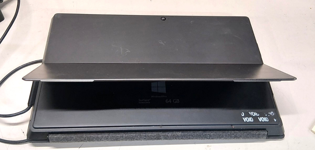Microsoft Surface Pro 1514 Intel i5-3317U 4GB RAM 64GB SSD