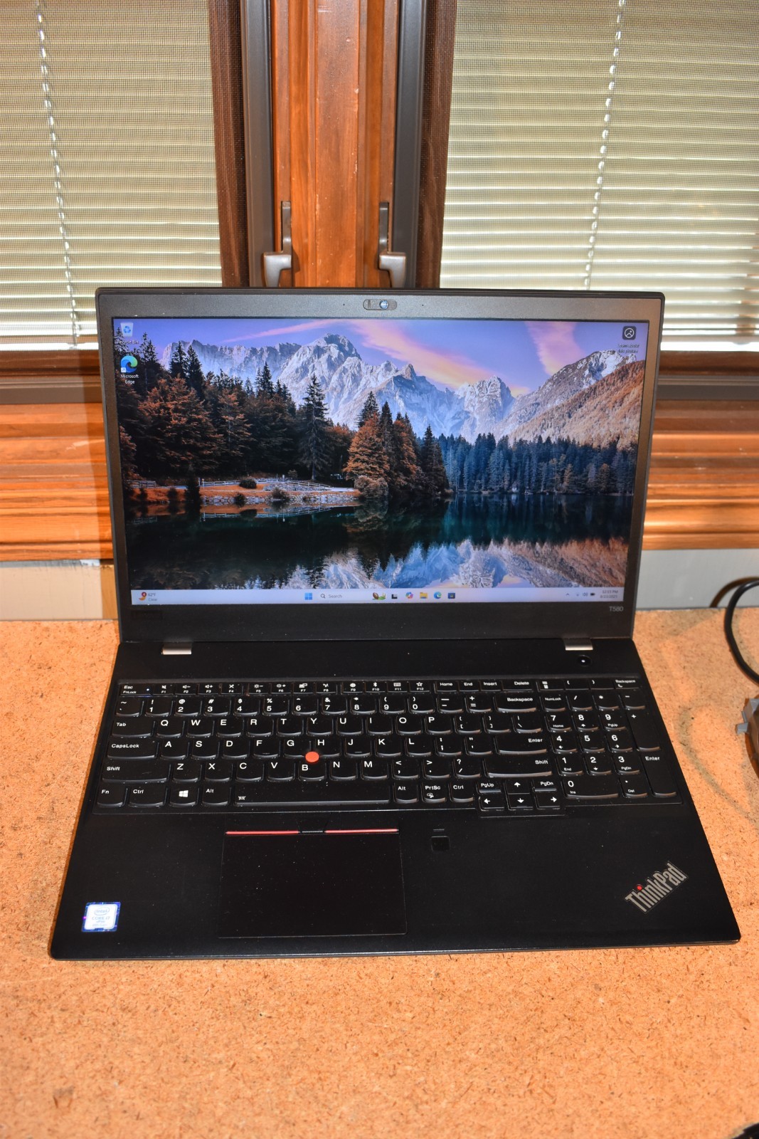 Lenovo ThinkPad T580 15.6″ Quad Core i7-8650U 16GB RAM 512GB SSD Windows 11 Pro