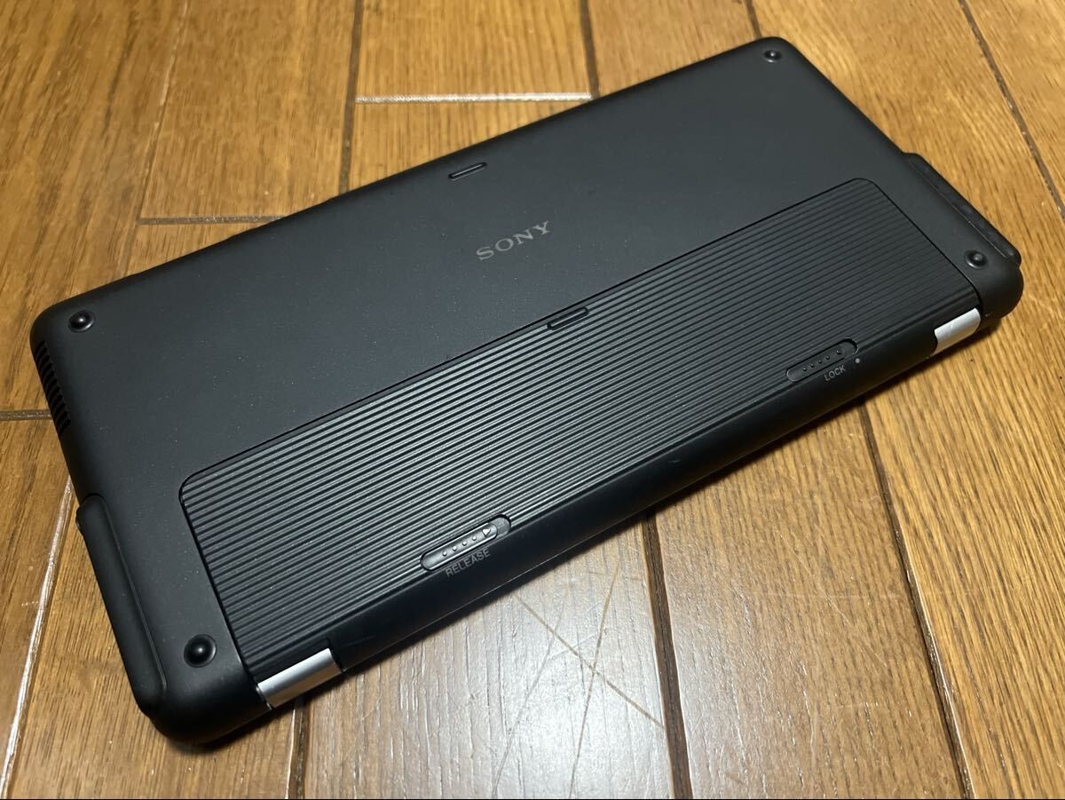 Ultra-Portable SONY VAIO Type P VGN-P92LS Atom Z550 2GB SSD 64GB 8″ UWXGA Win 7