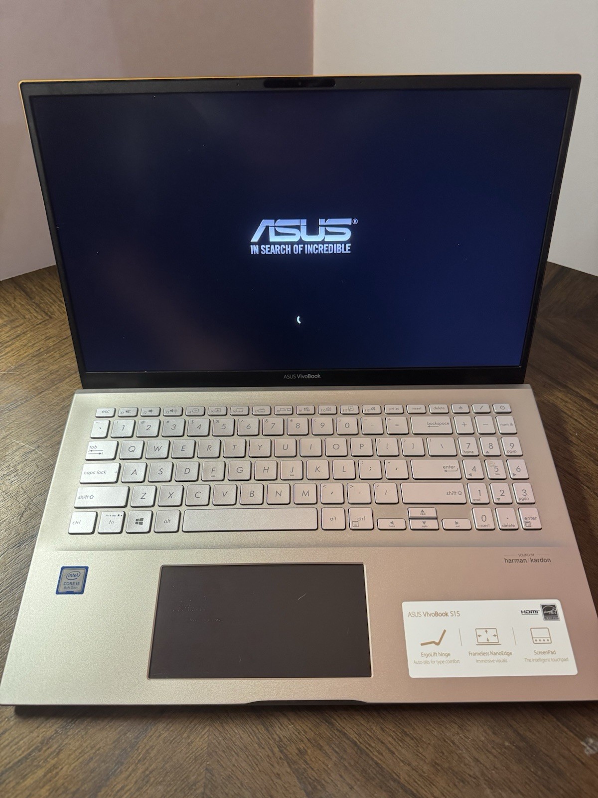 ASUS VivoBook S15 S532F Intel Core i5 15.6″ Gold w/ Charger