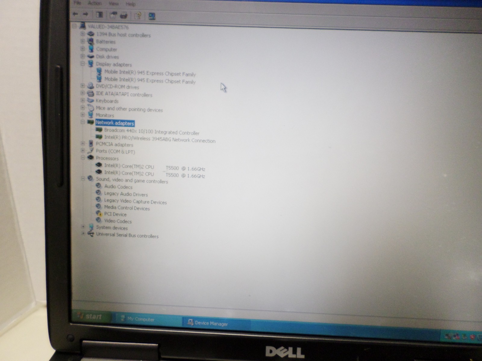 Dell Latitude D520 laptop Core 2 Duo 1.66GHz 1GBRAM 80 GB CD Serial port Wifi