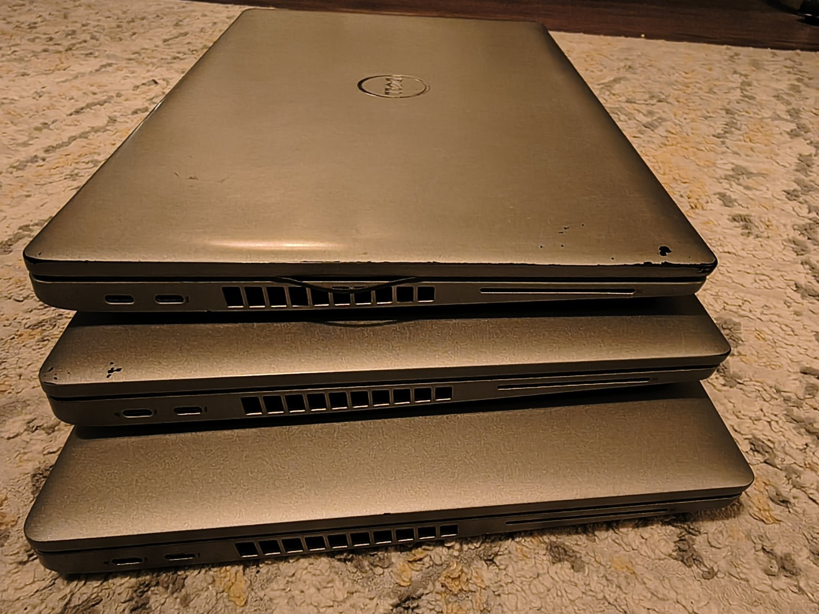 LOT OF 3 DELL Latitude 5530 Intel CORE i5-1245U 1.60GHZ 256GB 16GB