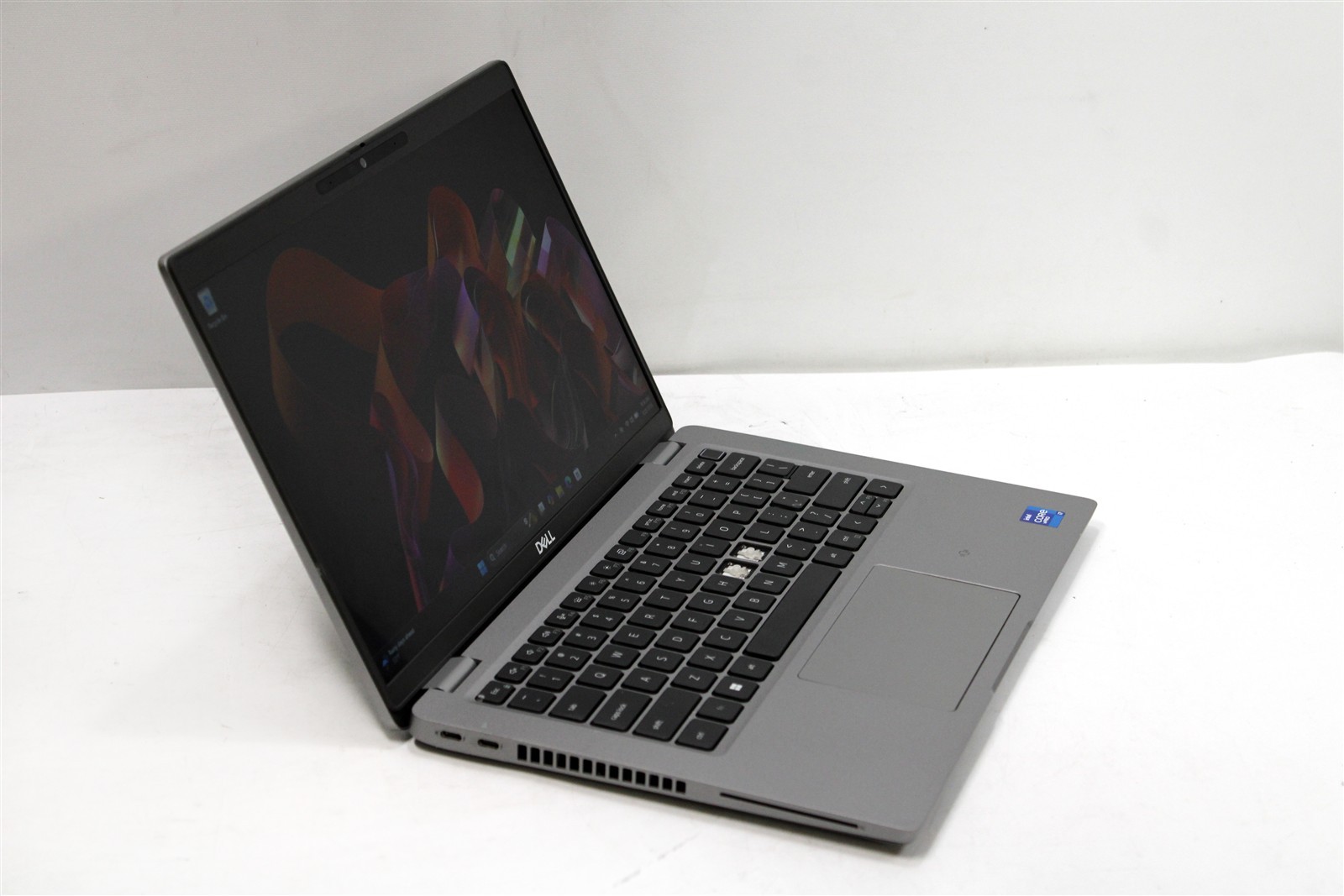 Dell Latitude 5420 14″ Touch i7-1185G7 24GB RAM 500GB SSD Win11 Pro