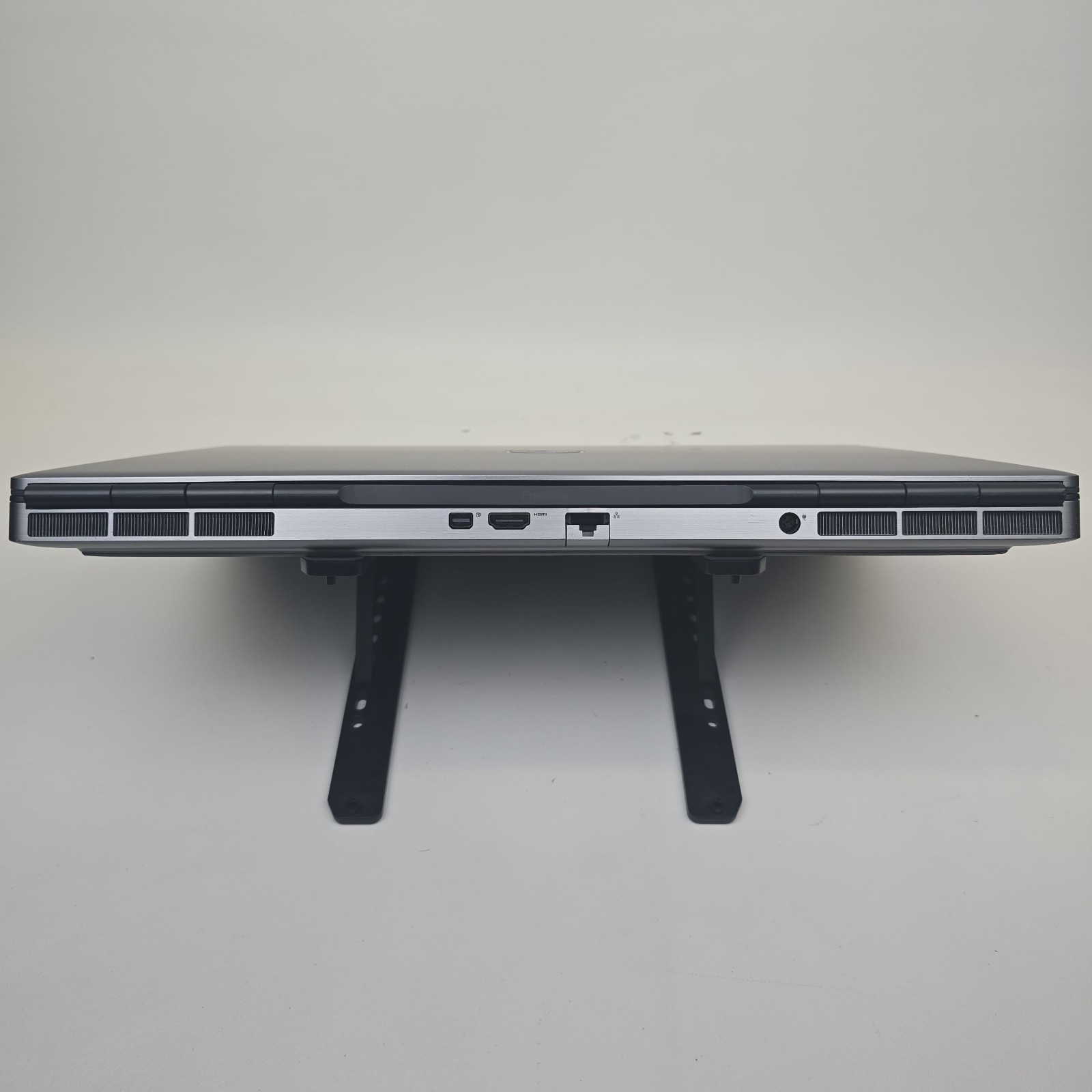 Dell Precision 7760 FHD Xeon W-11855M 64GB 1TB Intel UHD NO OS/AC