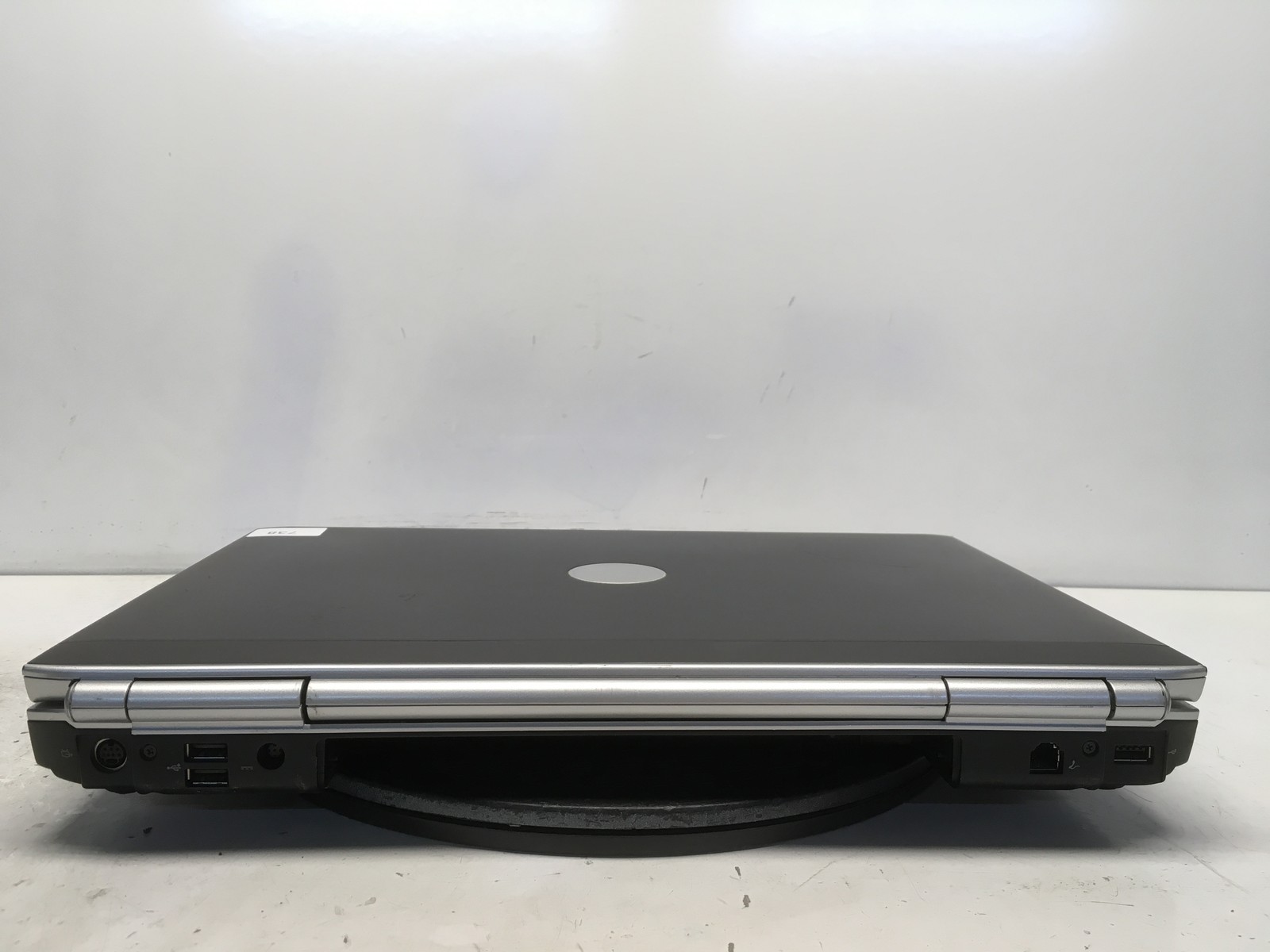 Dell Inspiron 1720 Intel Core 2 Duo 06FD 2GHz 2 GB NO HDD No Batt