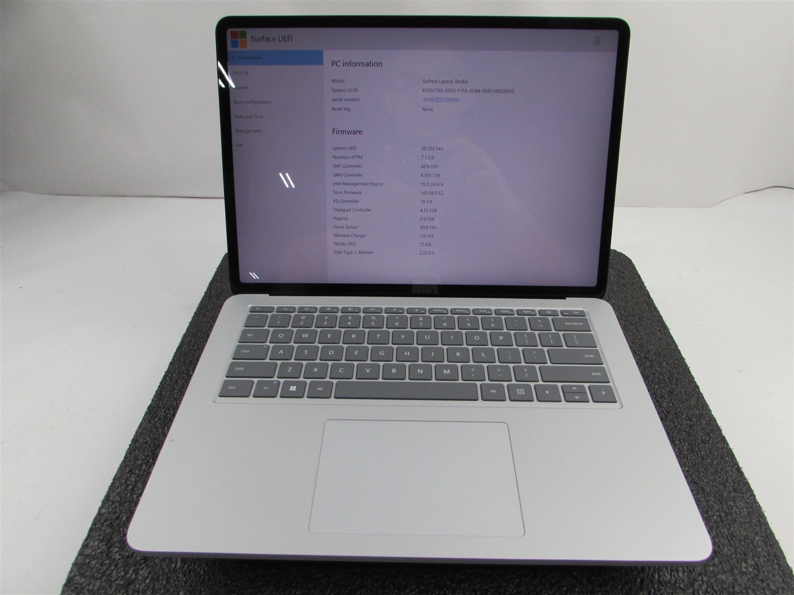 Microsoft Surface Laptop Studio 1964 i7-11370H 1TB SSD 32GB RTX A2000 *No A/C*