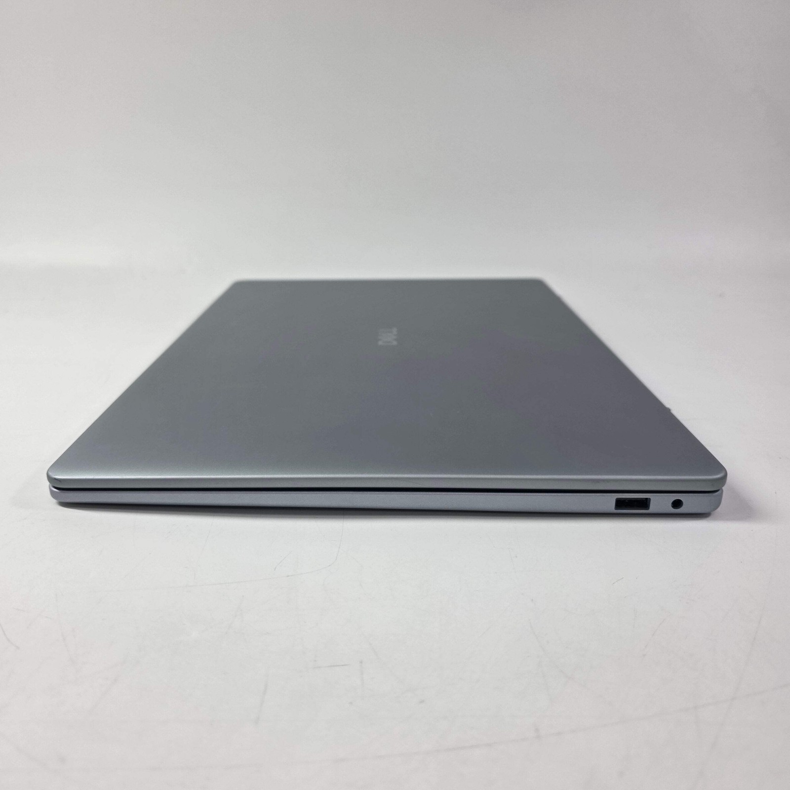 Dell Pro 16 Plus P137 16″ Ryzen AI 7 350 2.0GHz 32GB RAM 1TB SSD
