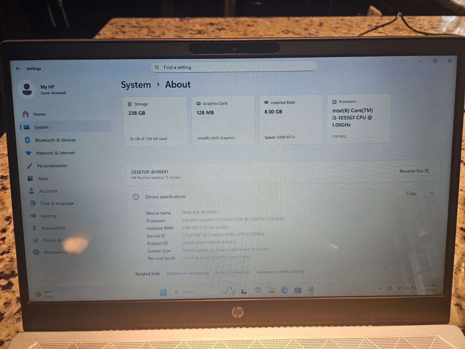 HP Pavlion 15-CS3010NR Intel i5-1035G1, 8GB, 256GB HD Touch Windows 11 Home