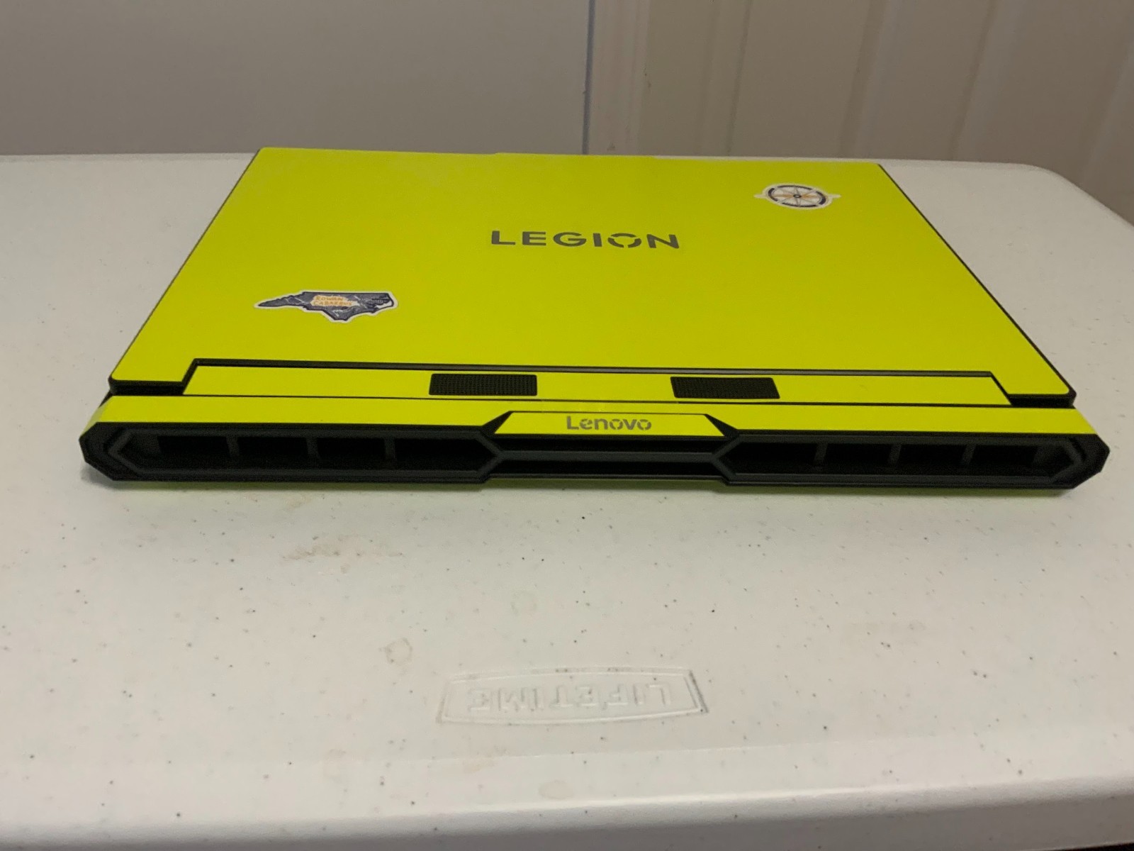 Lenovo Legion Pro 7 16IAX10H 16in Ultra 9 275HX 32GB 1TB RTX 5080
