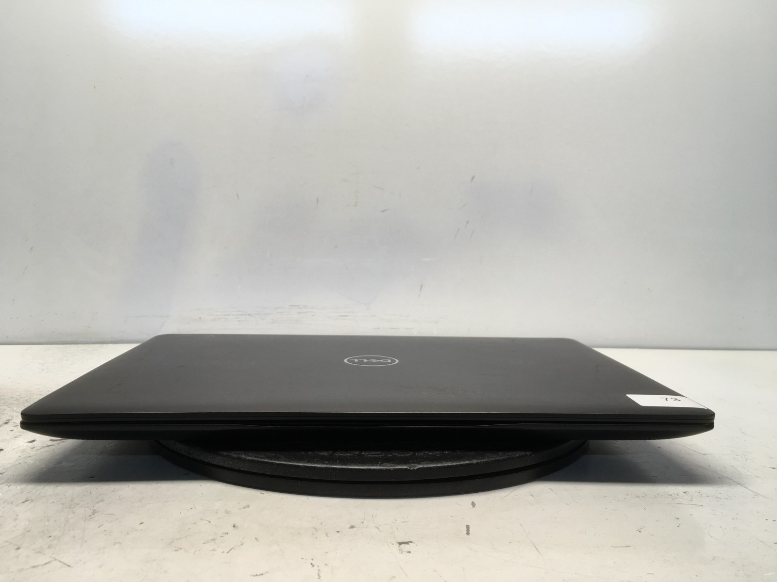 Dell Latitude 3590 Intel i3-7020U 2.3GHz 8 GB NO HDD No Batt