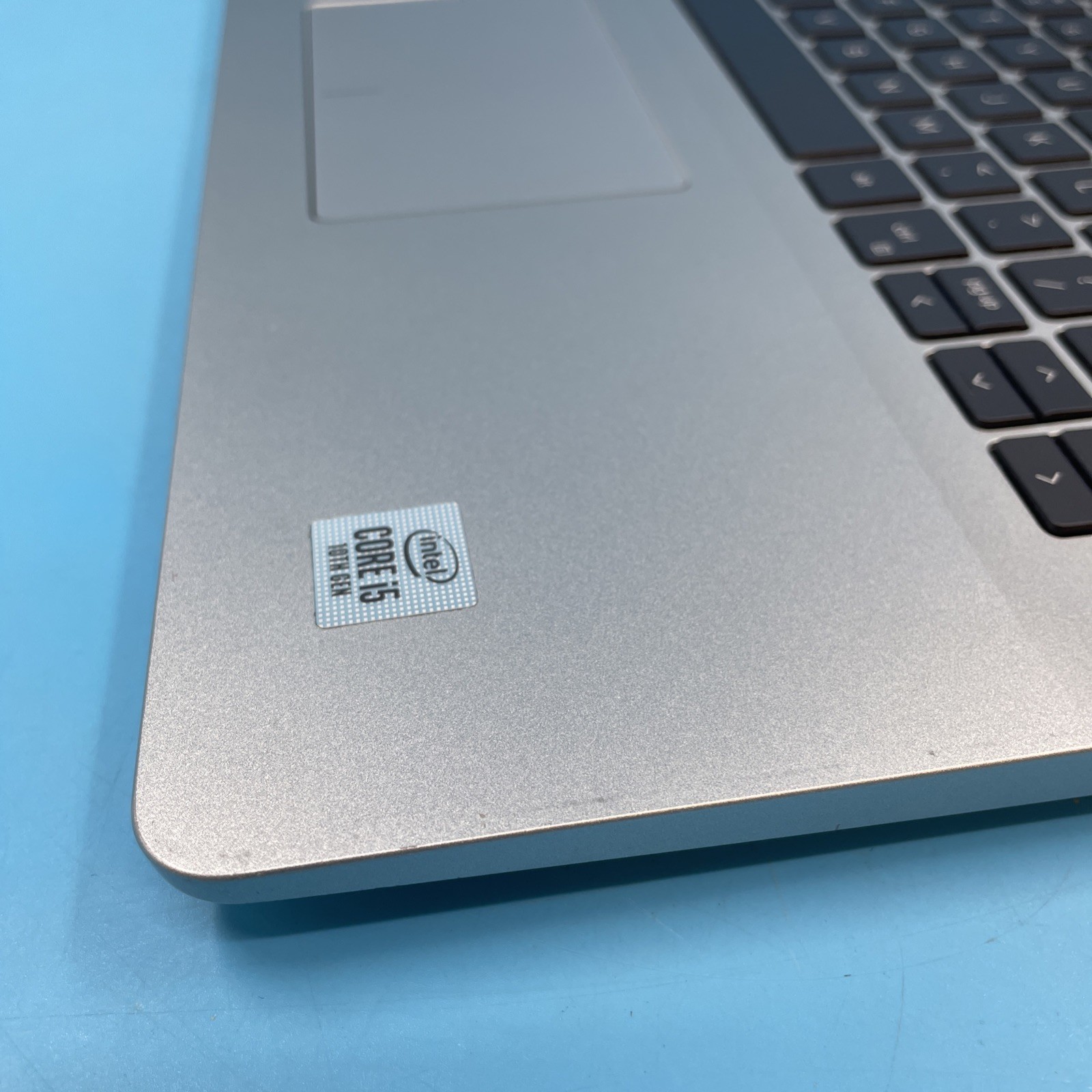 Dell Inspiron 5493 | i5-1035G1 | 8GB RAM | 256GB SSD | WIN 11 PRO | 79% BATT