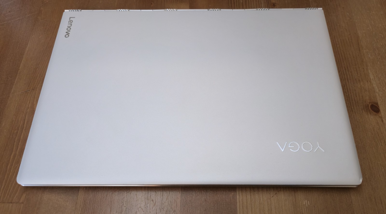 Lenovo Yoga 910-13IKB, i7, 8GB, Upgraded Samsung 512 GB NVMe, WIN 11, Bundle
