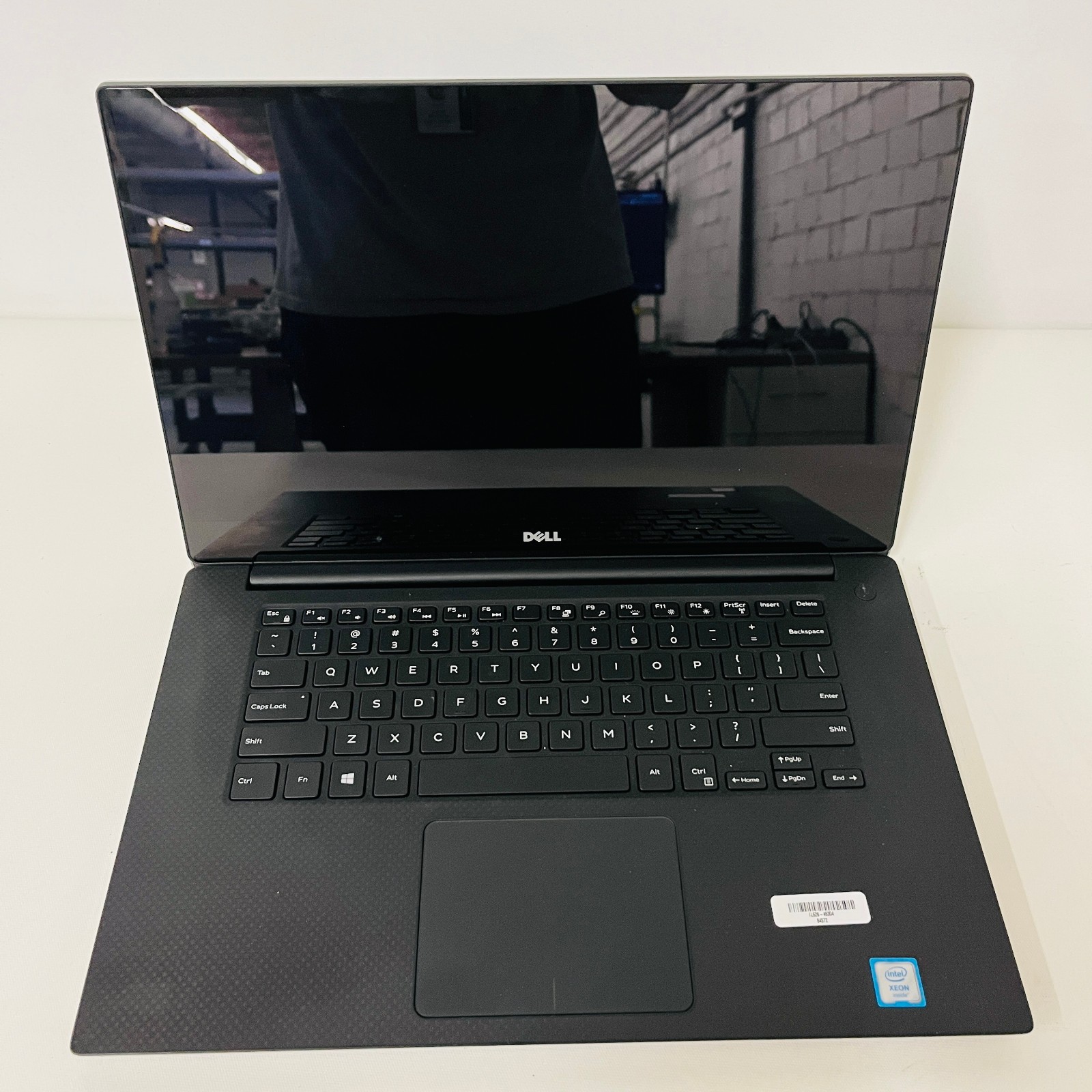Dell Precision 5520 Xeon E3-1505M @3.00GHz | 500GB NVMe | 32GB RAM | No OS