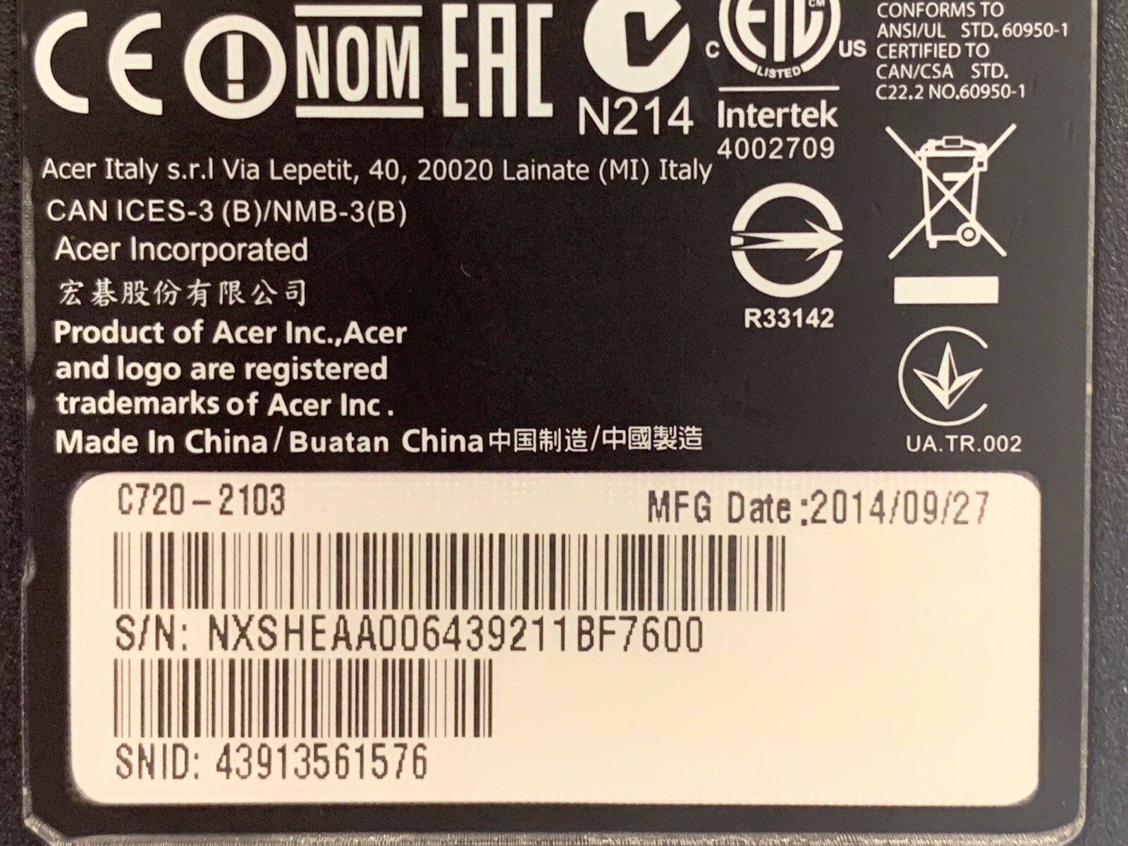 Acer Chromebook C720 Series Model ZHN__PLEASE READ__NON-WORKING.