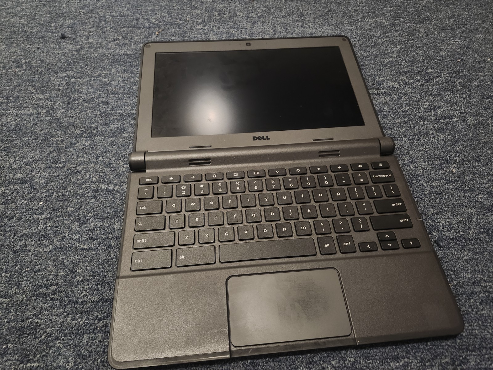 Dell Chromebook 11 3120 (P22T) 2 GB Ram 16 GB SSD (Black) w/ New Charger