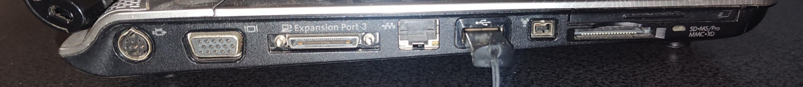 HP Pavilion dv2315nr 14.1in. (AMD Turion 64 X2, 1.6GHz, 1GB)