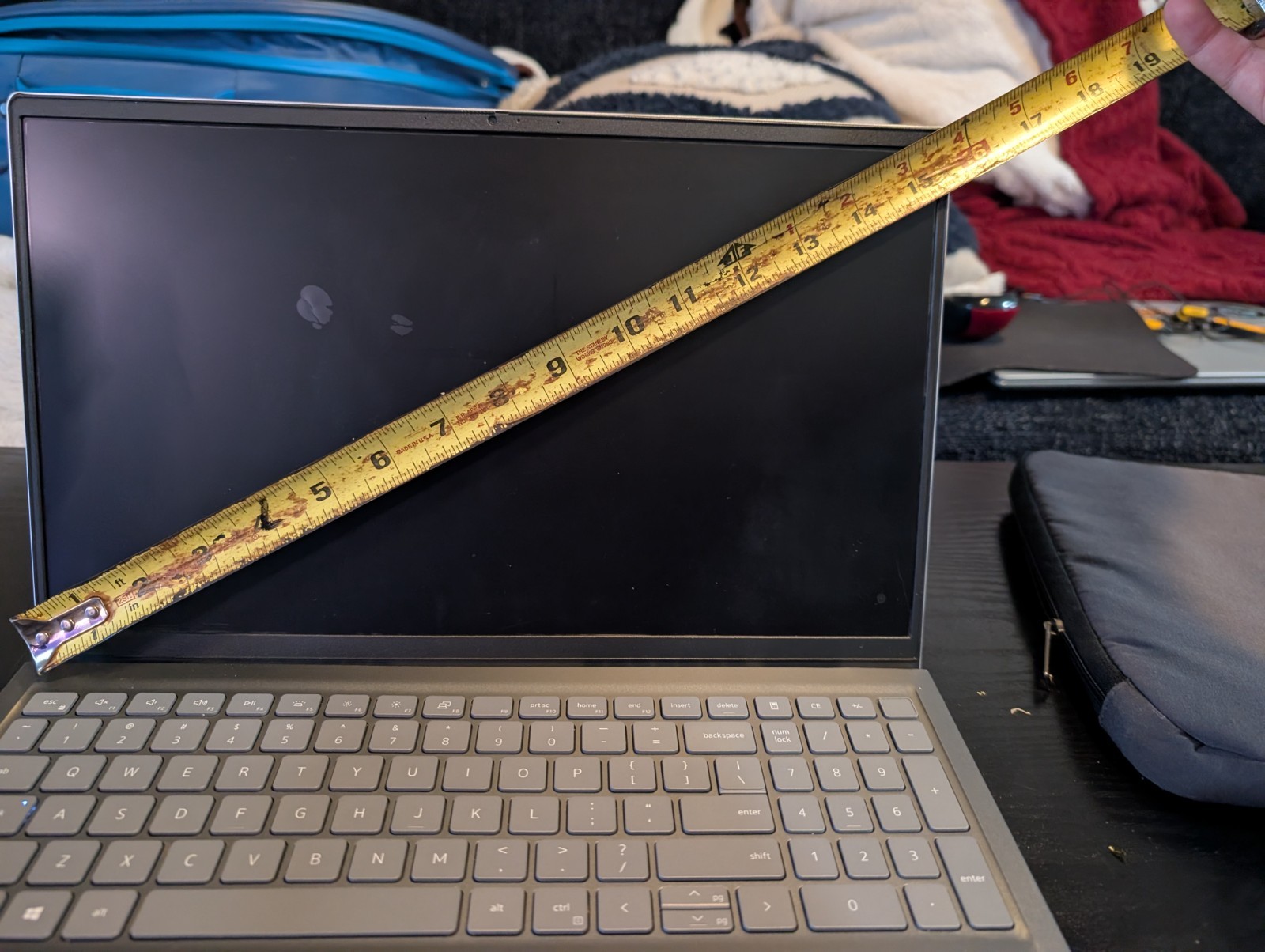 Dell Inspiron 15 5510 includes charger, external dvd drive, and wireless mouse