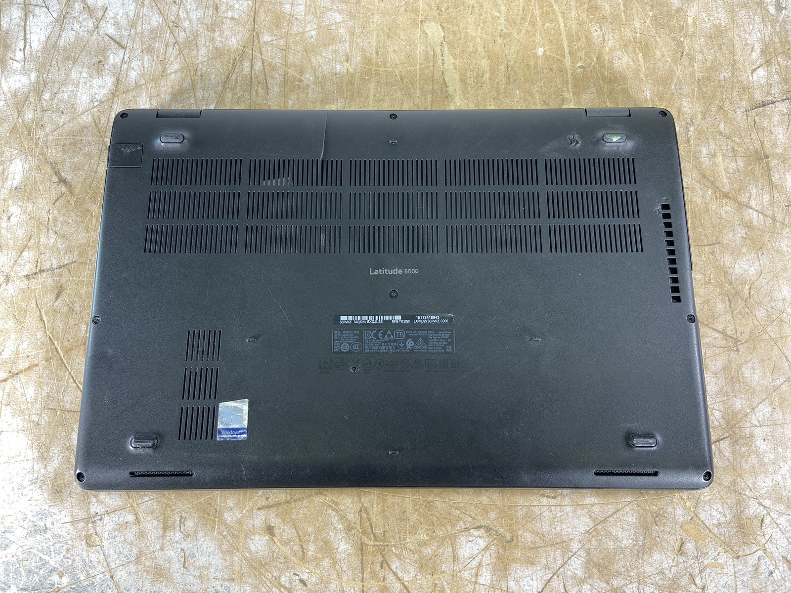 DELL LATITUDE 5500 i5-8365U @ 1.60GHz, 4GB RAM, NO HDD/OS