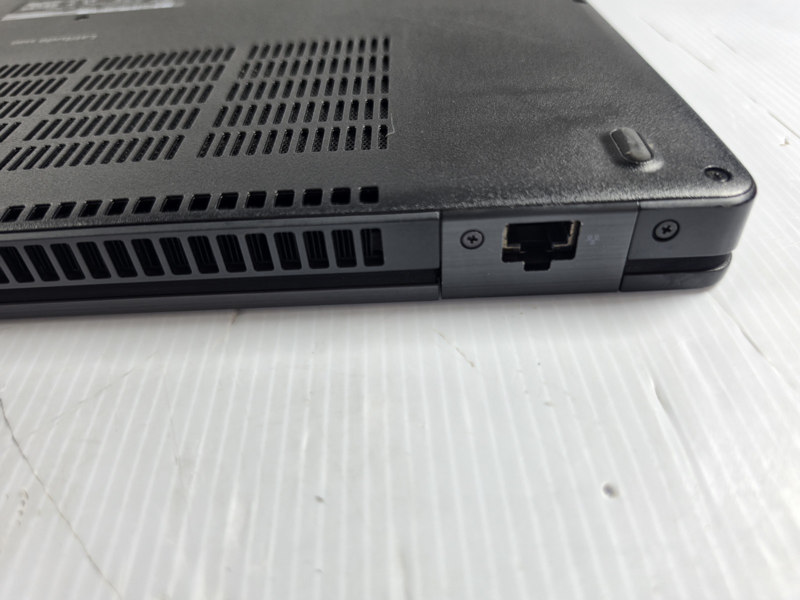 DELL Latitude 5580 15.6″ Intel i5-6440 2.6GHz 16GB 500GB Windows 11 Laptop