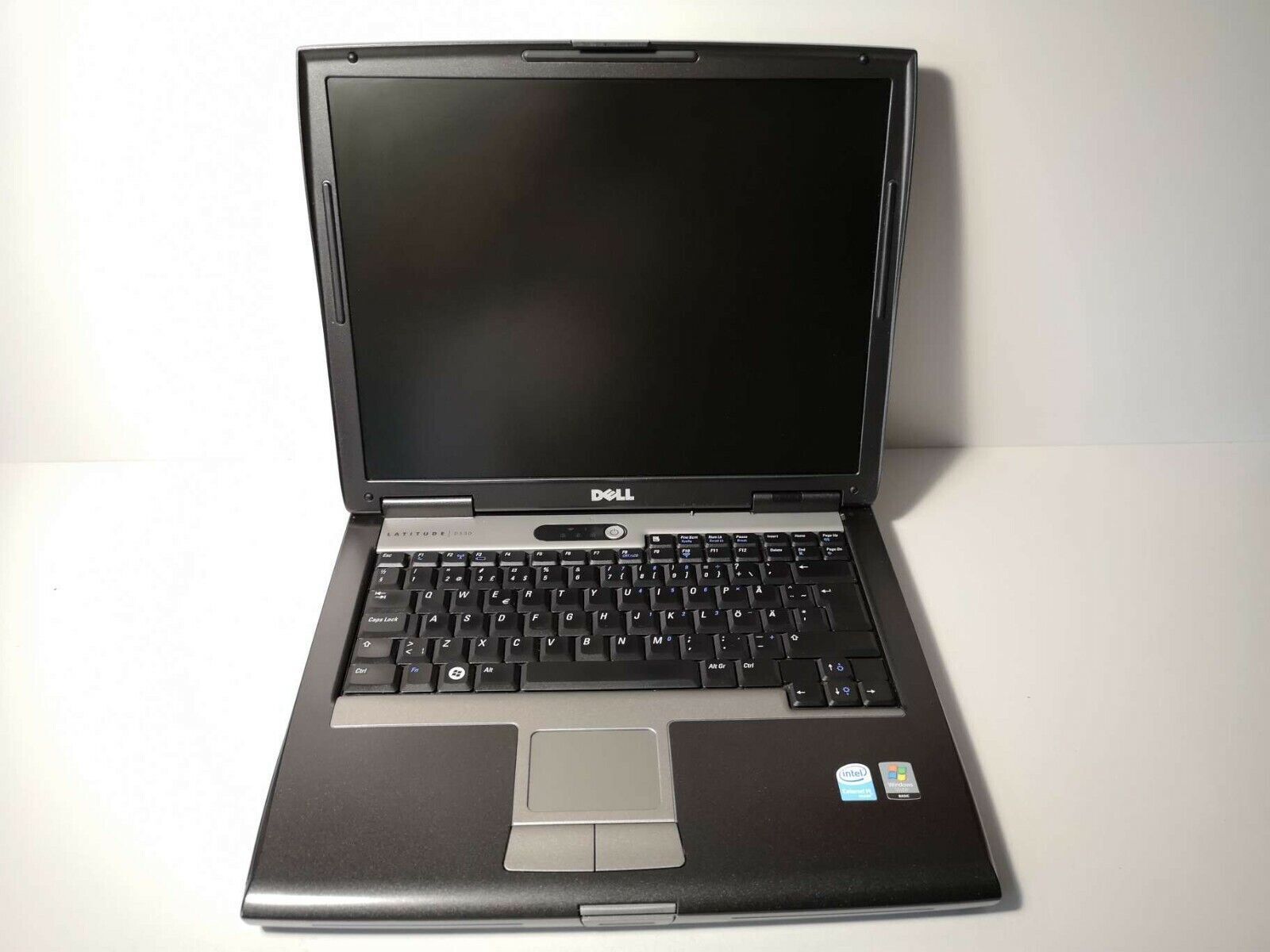 Dell Latitude D530 2GB RAM 250GB HDD 15inch 1400×1050 4xUSB FireWire Win XP Pro