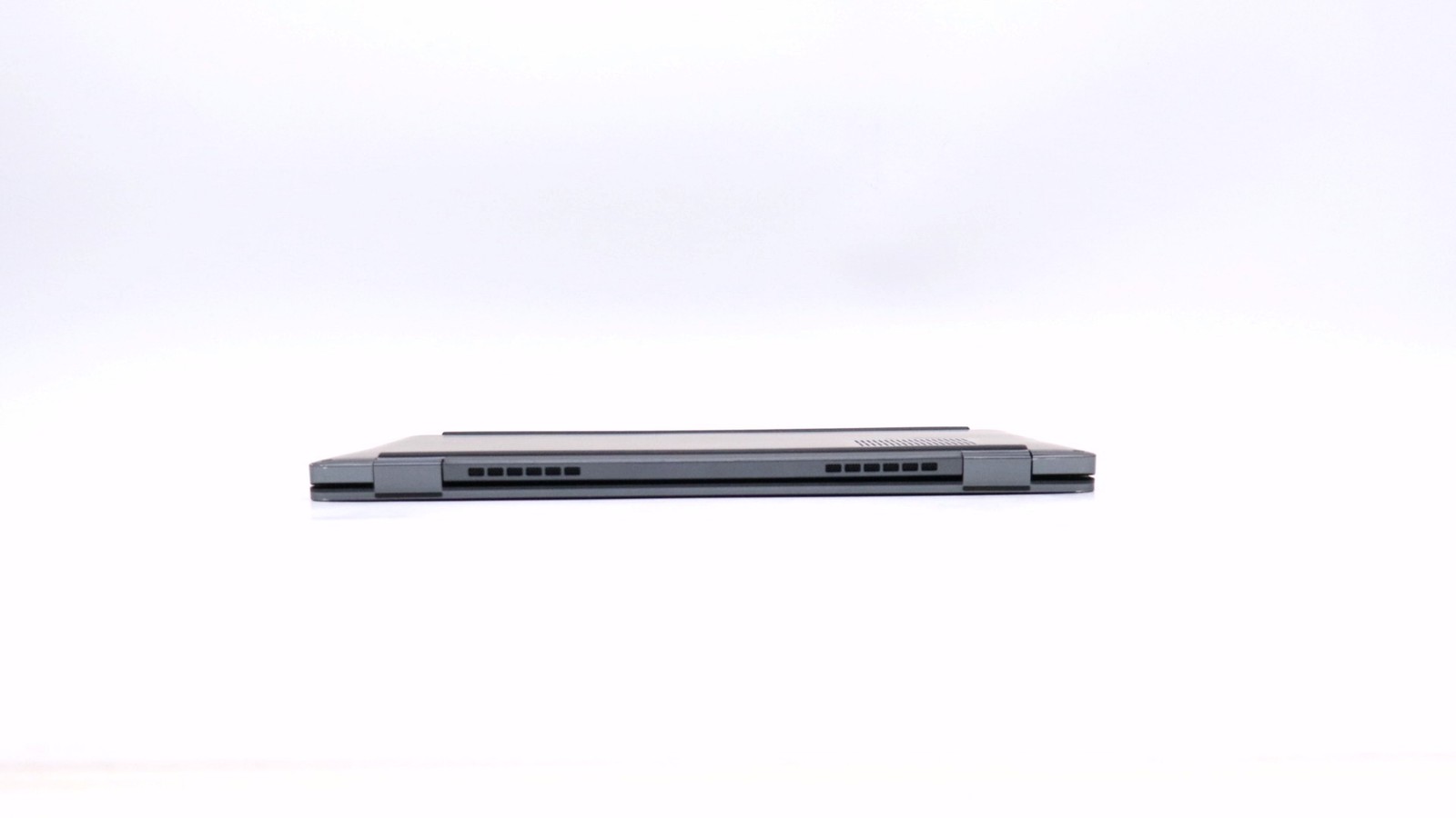 Dell Latitude 9430 14″ i7-1265u 32GB 1TB – Good