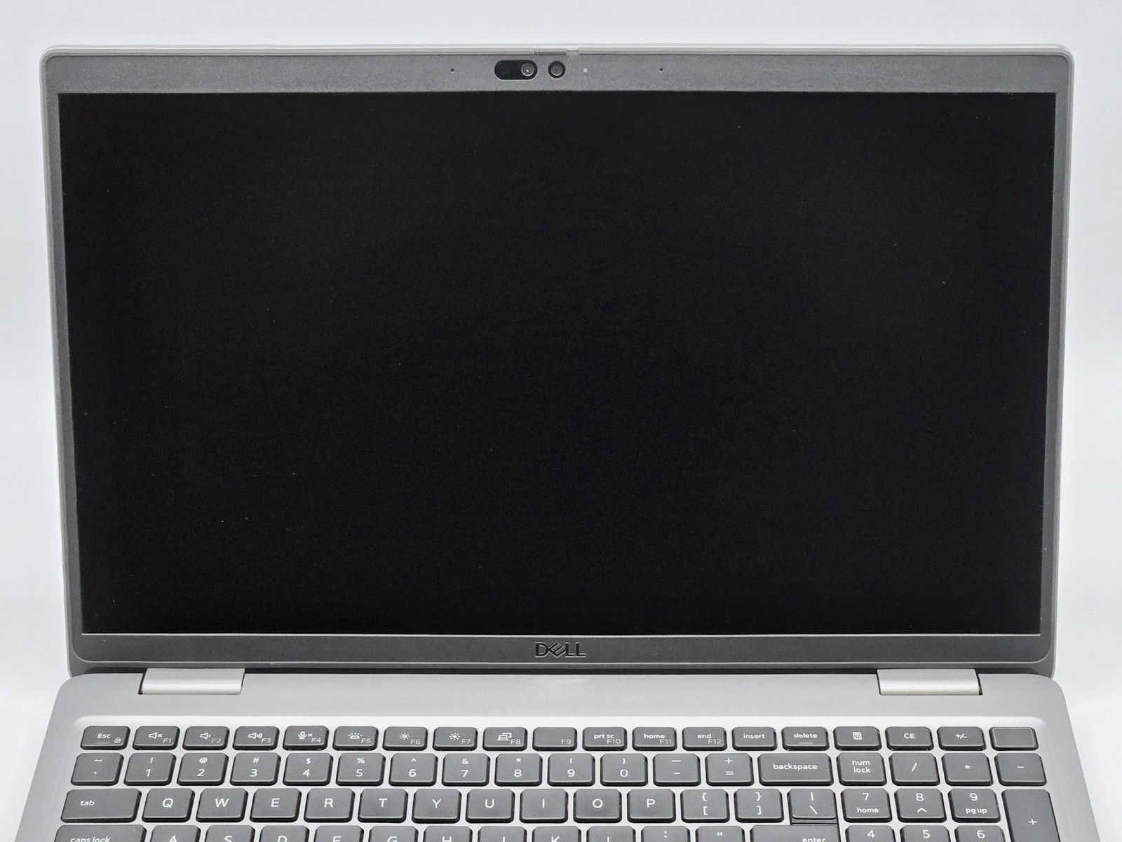 Dell Latitude 5540 15″ FHD 13TH I7-1365U 256GB SSD 32GB W11P IRCam Warranty