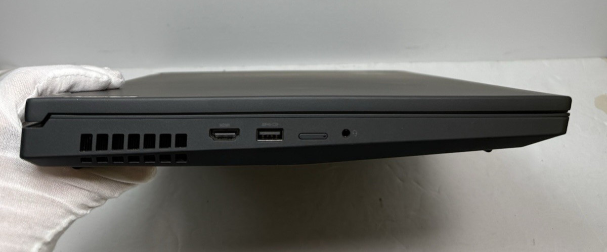 Lenovo ThinkPad P17 Gen 2 17.3″ i7-11800H 512GB SSD 16GB, RTX A2000, Batt 98%