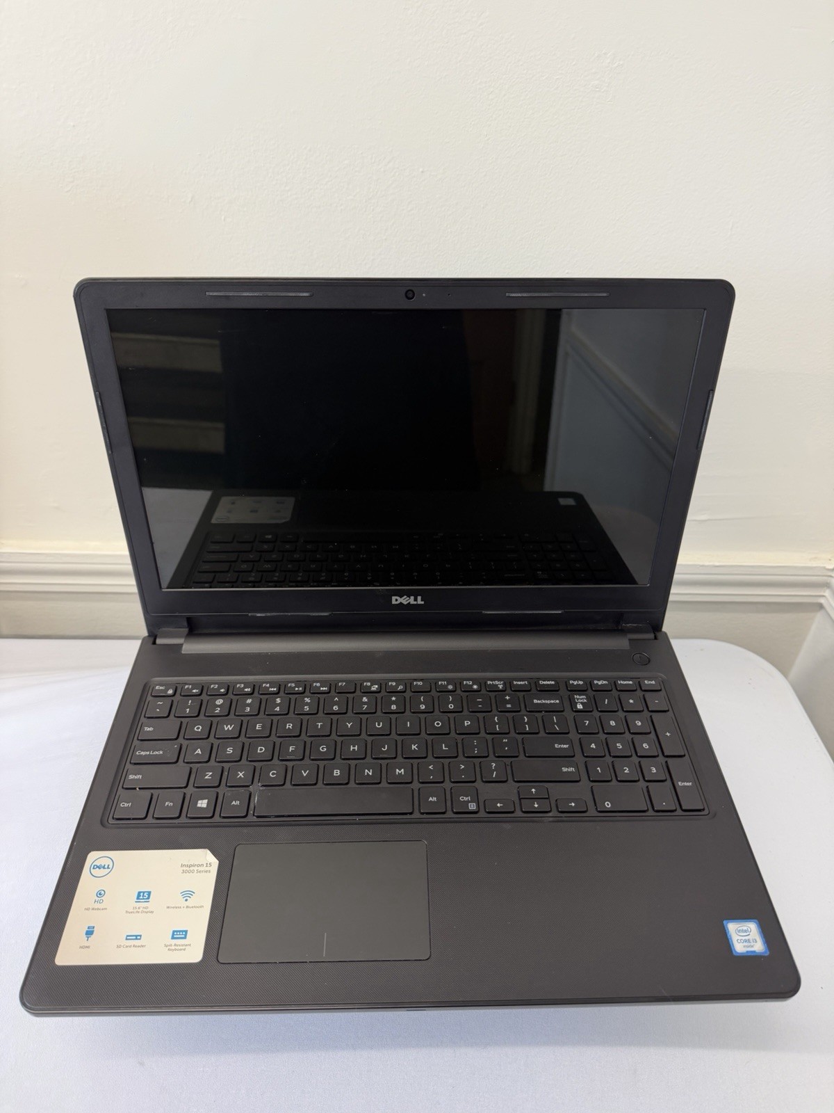 Dell Inspiron 15-3567 Laptop – Good Screen – Intel i3-6006U – RAM 6 GB -Read Des