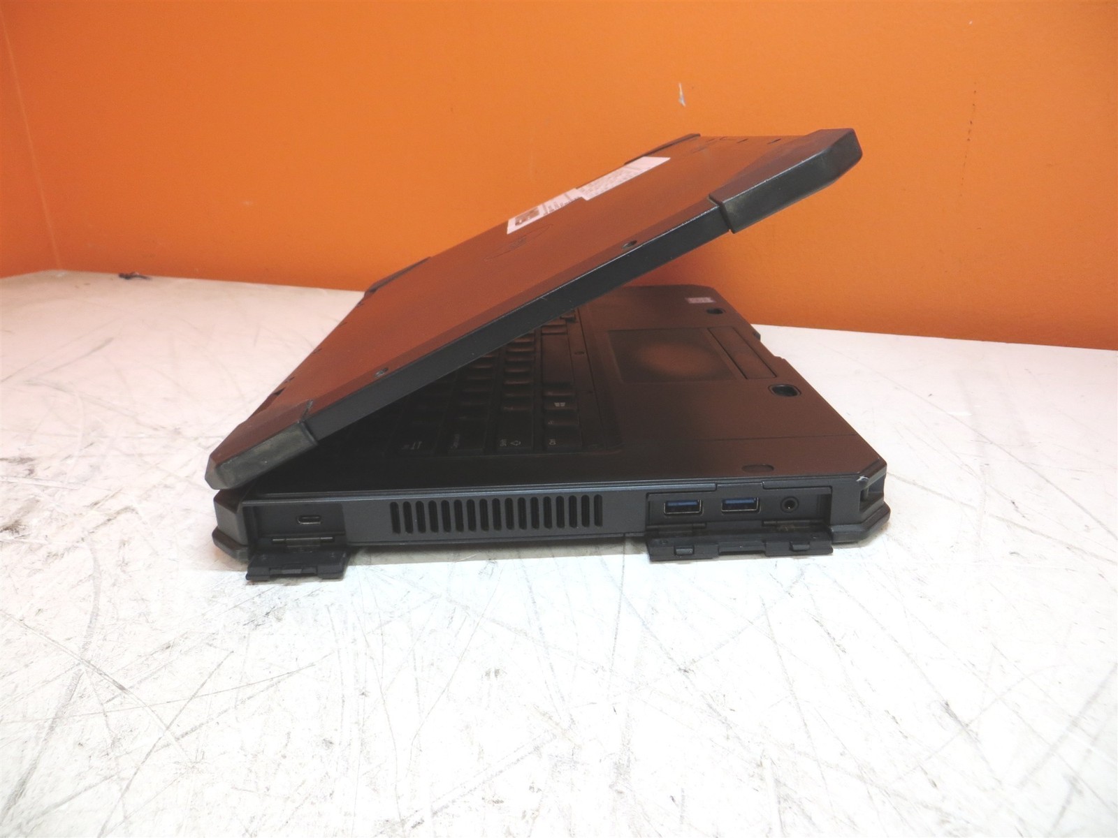 No Screen Dell Latitude 5420 Rugged Base Only Intel i5-8350U 1.7GHz 8GB 256GB