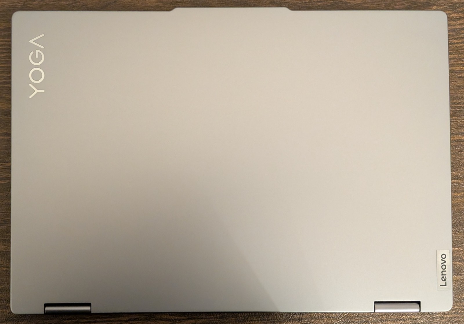 Lenovo Yoga 7 16″ 2-in-1 Touch (Ryzen 5 8640HS, 8GB RAM, 512GB SSD) Laptop