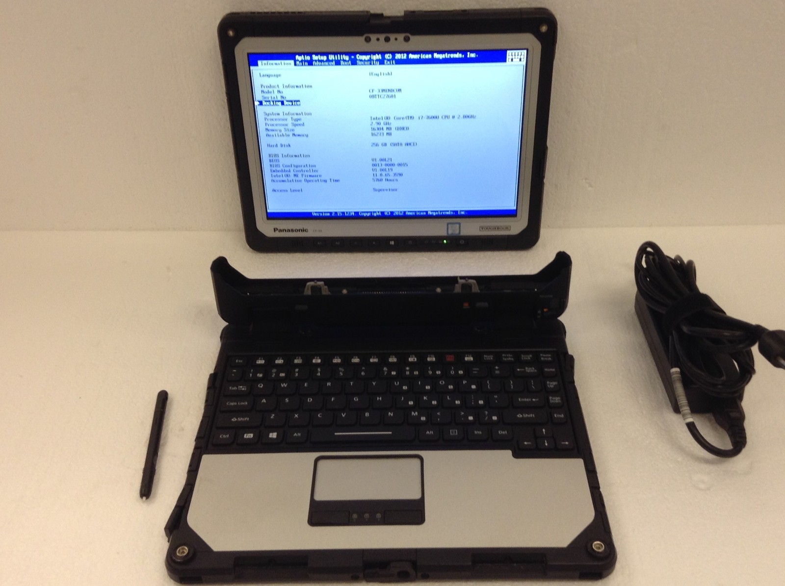 Panasonic Toughbook CF-33 MK1 Touch i7-7600U w/5K Hours, 16GB, 256GB, 2x Batt