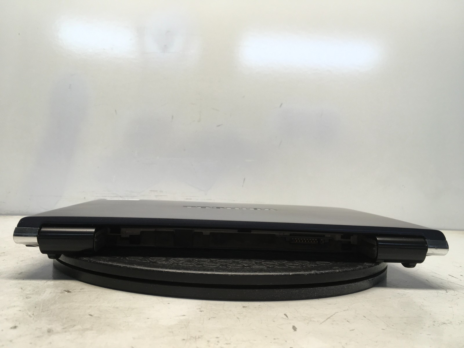 Toshiba Portege R835-P50X Intel i3-2310M 2.1GHz 4 GB NO HDD