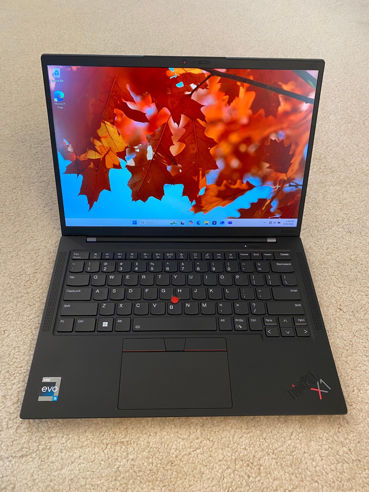 LENOVO THINKPAD X1 CARBON GEN10 14″ 256GBSSD 12thGEN INTELCORE i5-1240P WIN11PRO