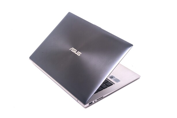 Asus Zenbook UX31E 13.3 Intel Core i7-2677M 1.8GHz 4GB 256GB SSD BT Win10+Office