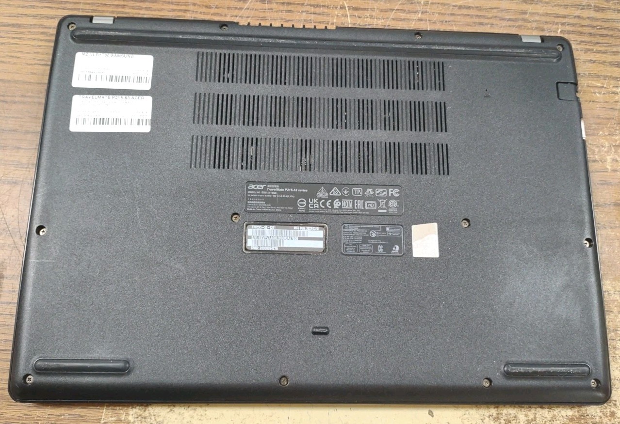 Acer TravelMate P215-53 N19Q8 W/ I7-1165G7, 16GB, 1TB.