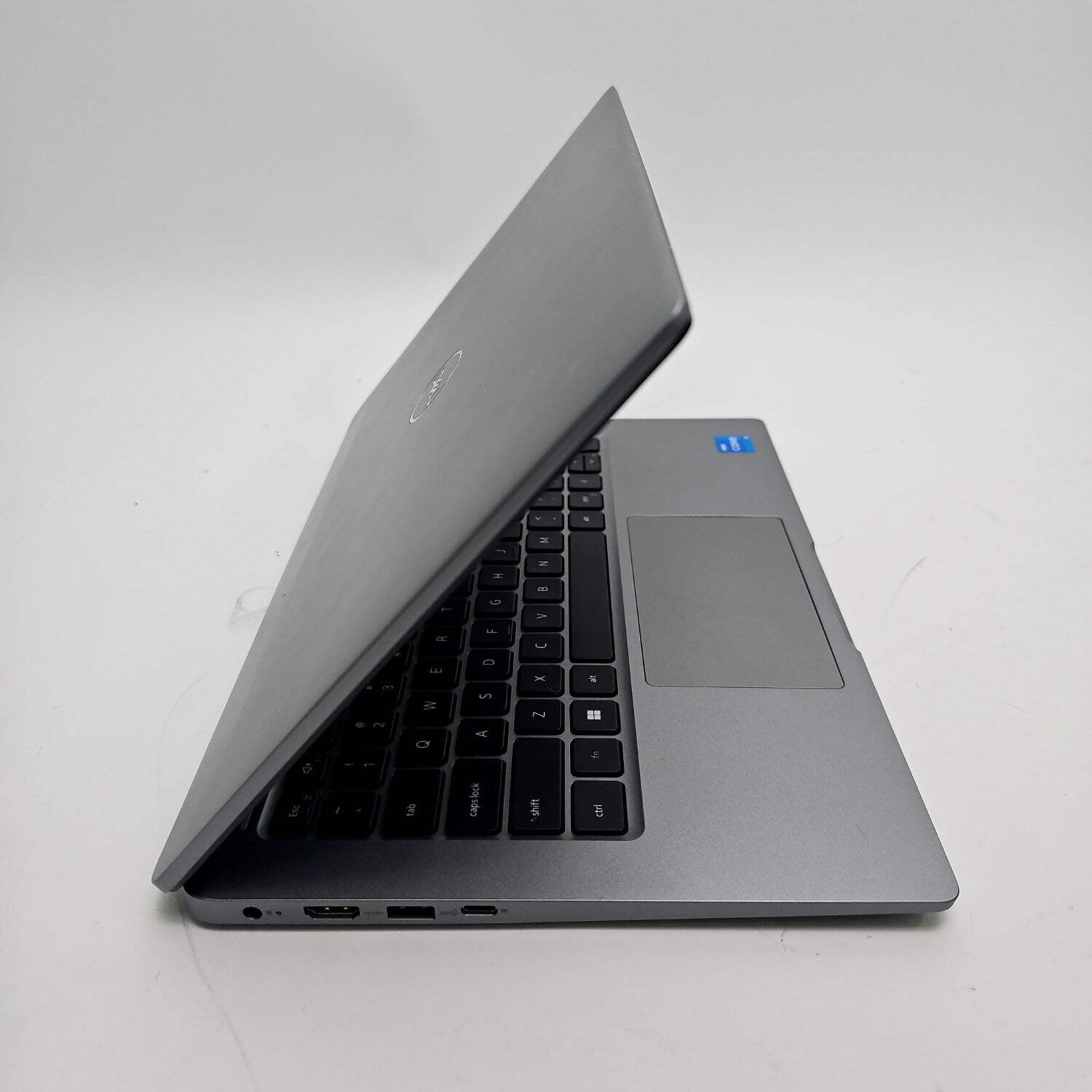 Dell Latitude 3340 13.3″ i5-1335U 1.3GHz 8GB RAM 256GB SSD