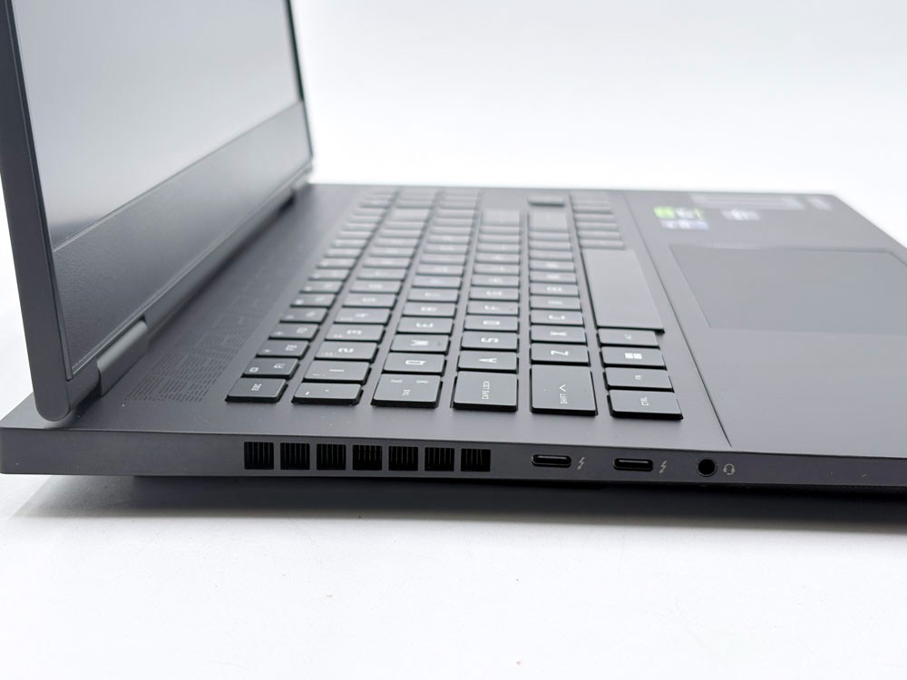 HP OMEN MAX 16 Gaming Laptop Ultra 7 255HX RTX 5070 Ti 32GB 1TB Win11