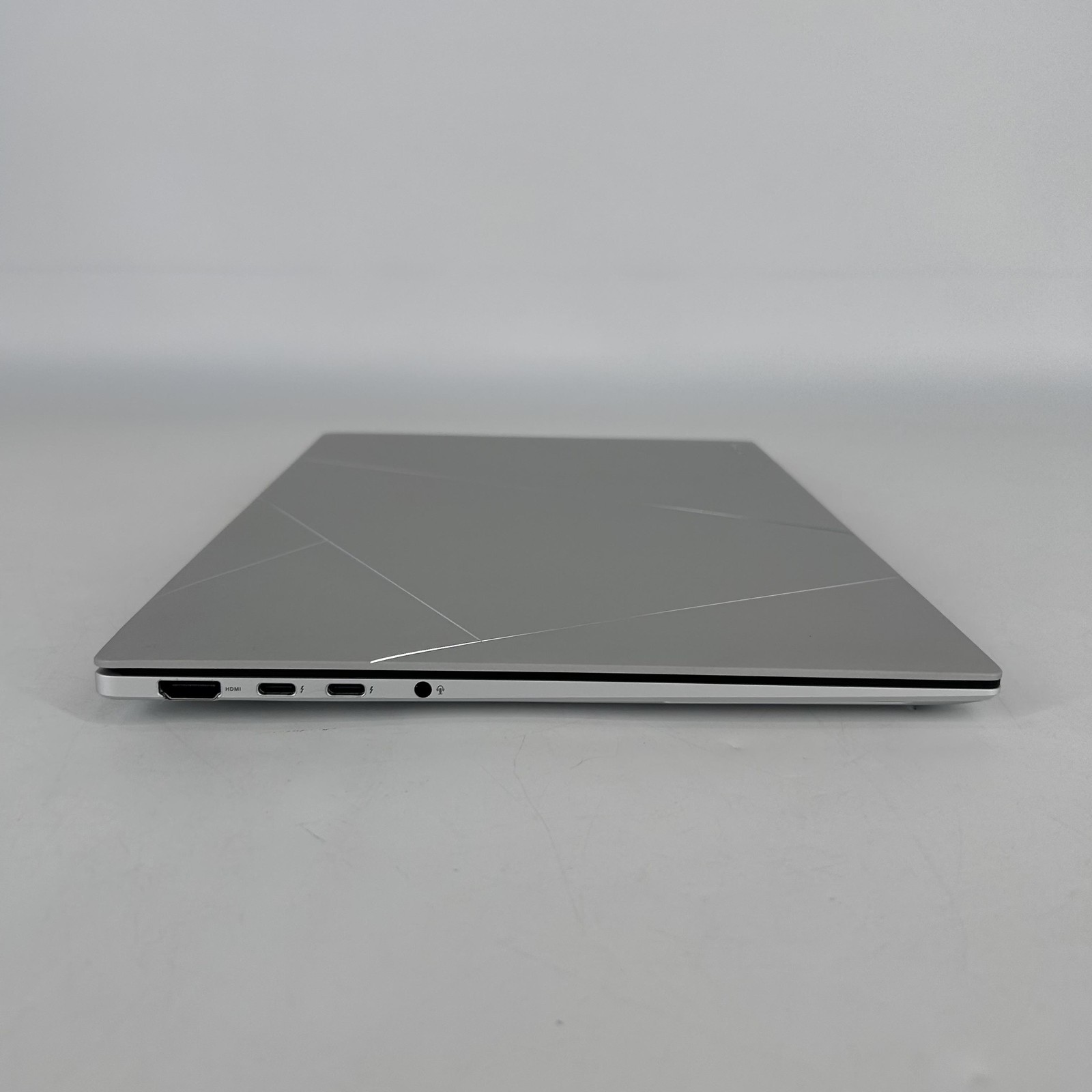 Asus Zenbook S 14 QHD+ TOUCH 2.2 GHz Ultra 7 258V 32GB 1TB SSD Very Good