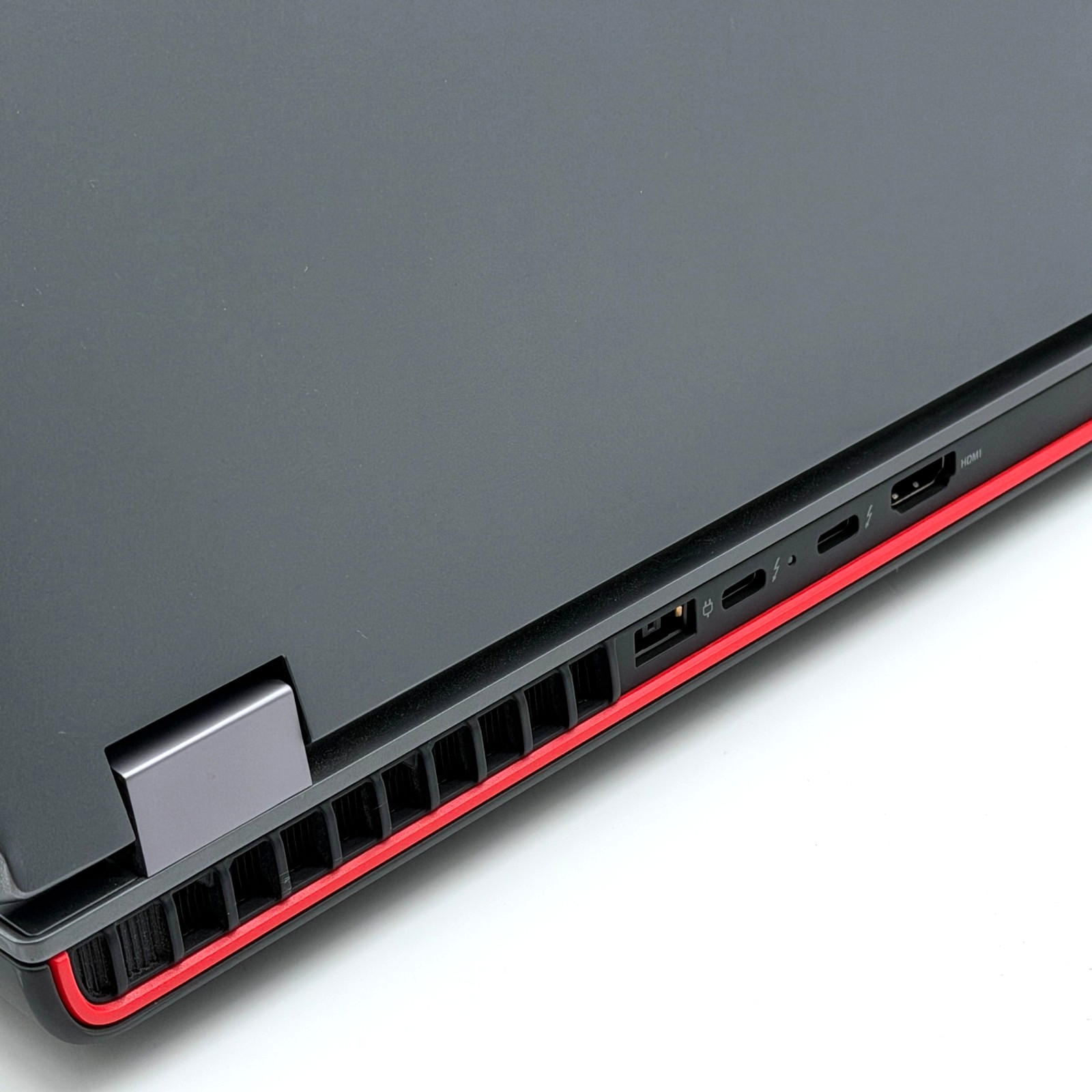 Lenovo Thinkpad P16, 3840×2400 WQUXGA, 32GB DDR5, 1TB SSD, RTX, 100% BATTERY!