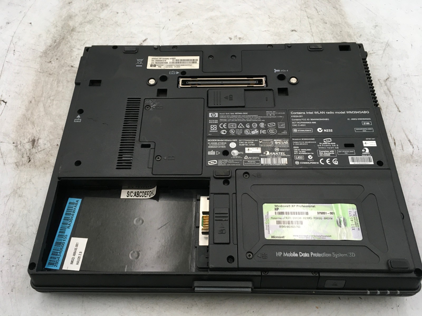 HP COMPAQ NC4400 – BOOTS TO BIOS – INTEL CENTRINO – 512MB RAM – READ DESCRIP -BB