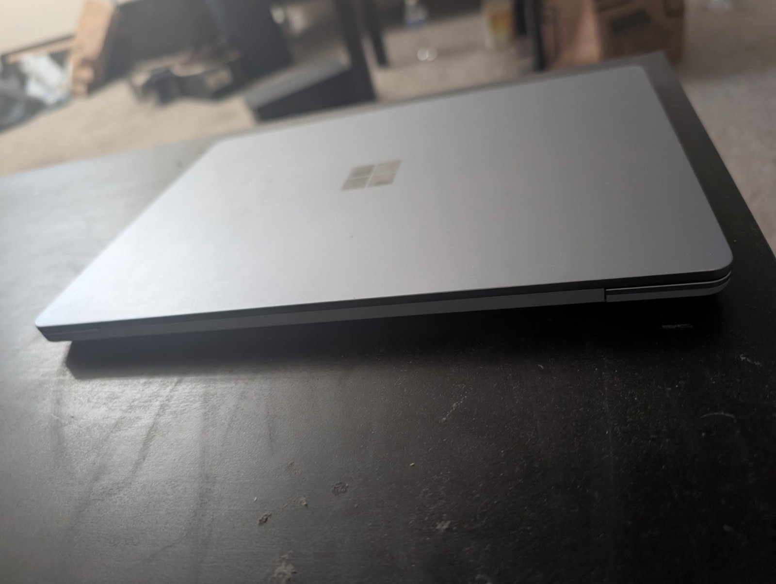 Microsoft Surface Laptop Go 12.4 inch (128GB, Intel Core i5 10th Gen., 3.60GHz)