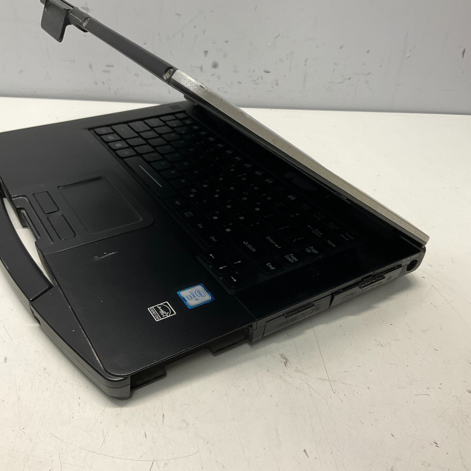 Panasonic Toughbook CF-54 i5-6300U@2.40GHZ 8GB RAM NO HDD NO OS NO CADDY NO BAT