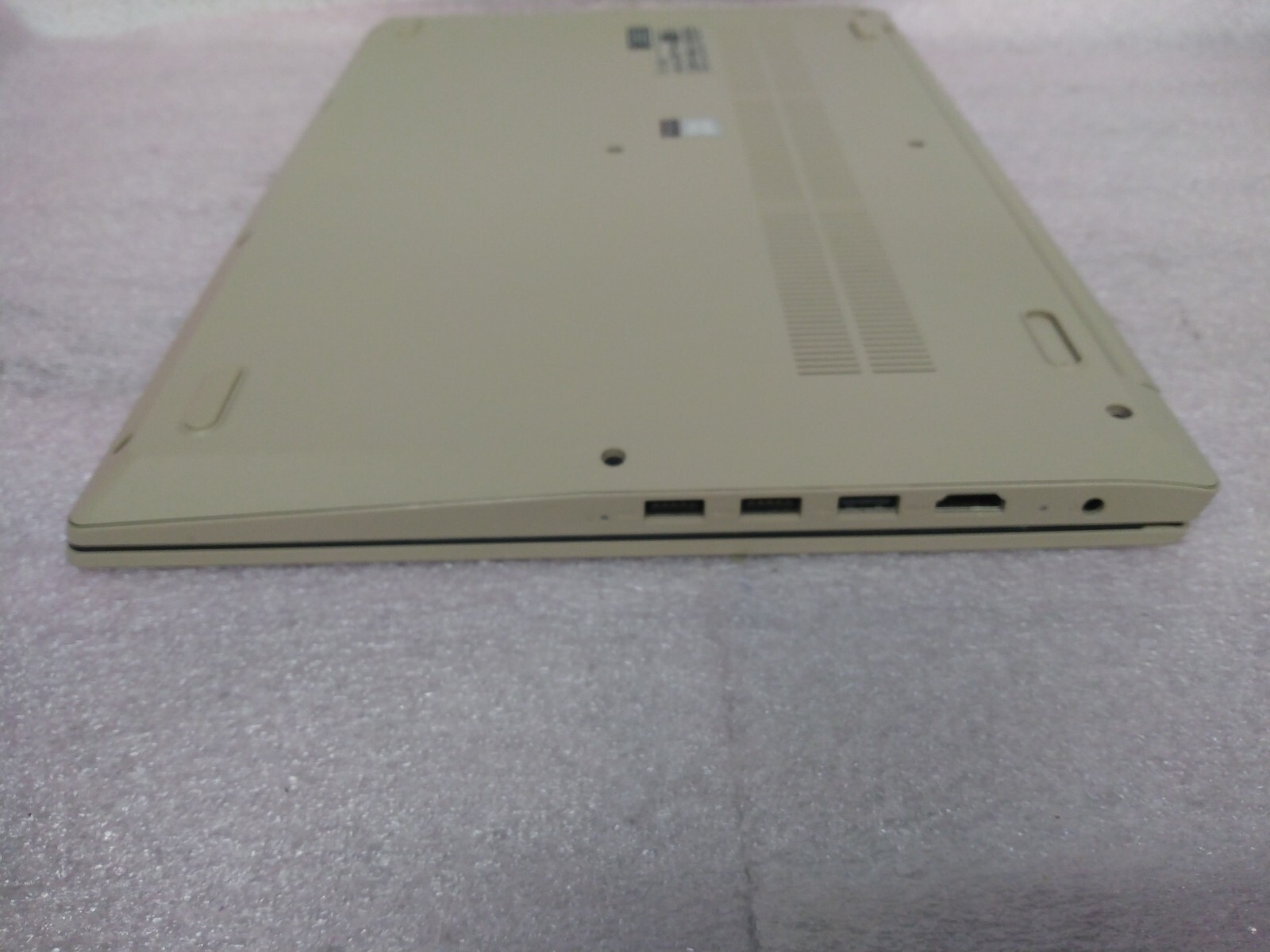 Lenovo IdeaPad 3 TOUCH 15.6″ Intel Core i3-1005G1 1.2GHz 12GB 1TB HDD BT Win11 H