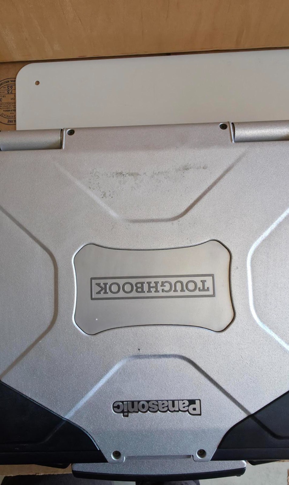 Panasonic Toughbook CF-31 – Intel i3 2310M – 8gb RAM – 320gb SSD Win 10 Pro