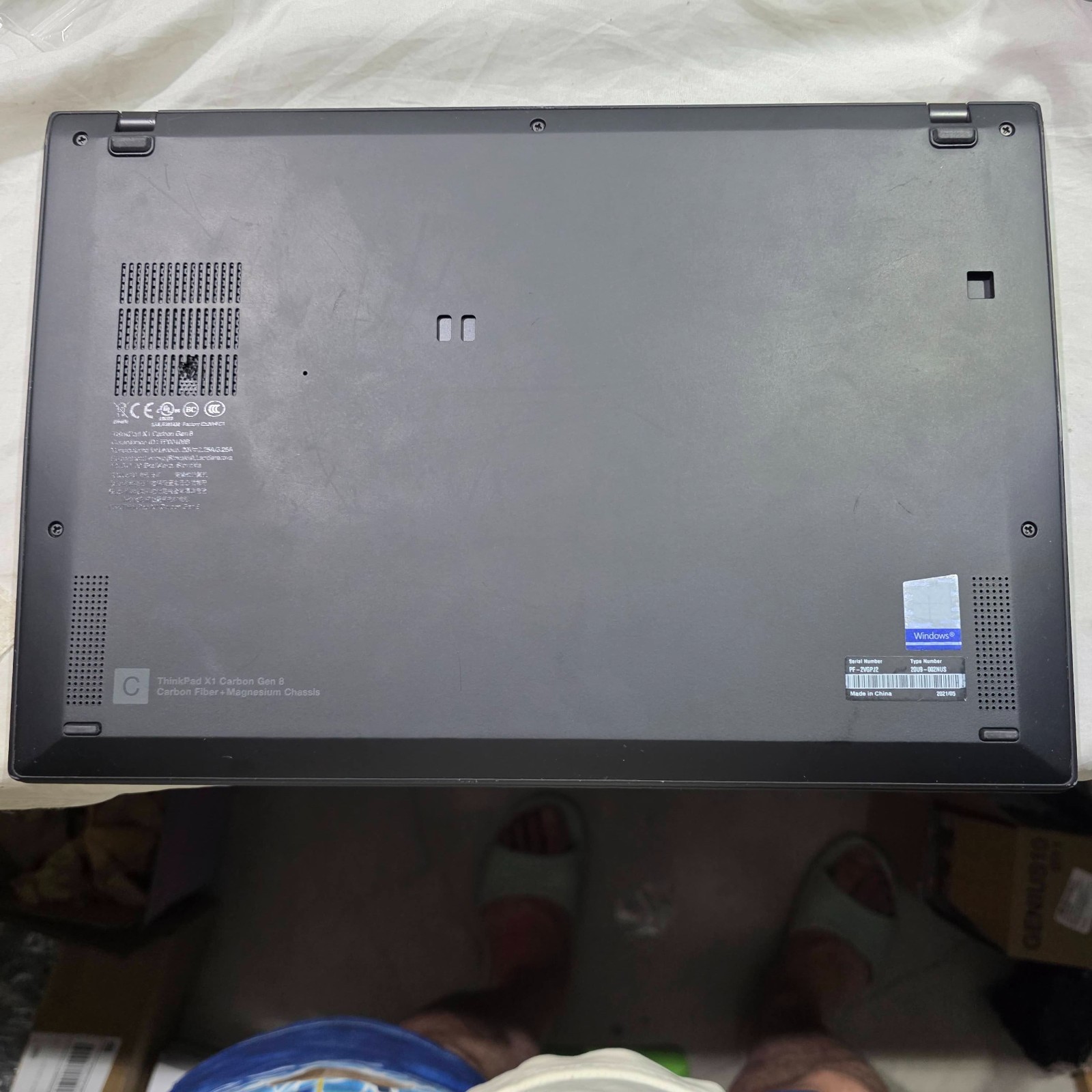 Lenovo ThinkPad X1 Carbon 8th Gen 8 14″ WQHD 1440p i7-10610U 16GB 512GB – Fast S