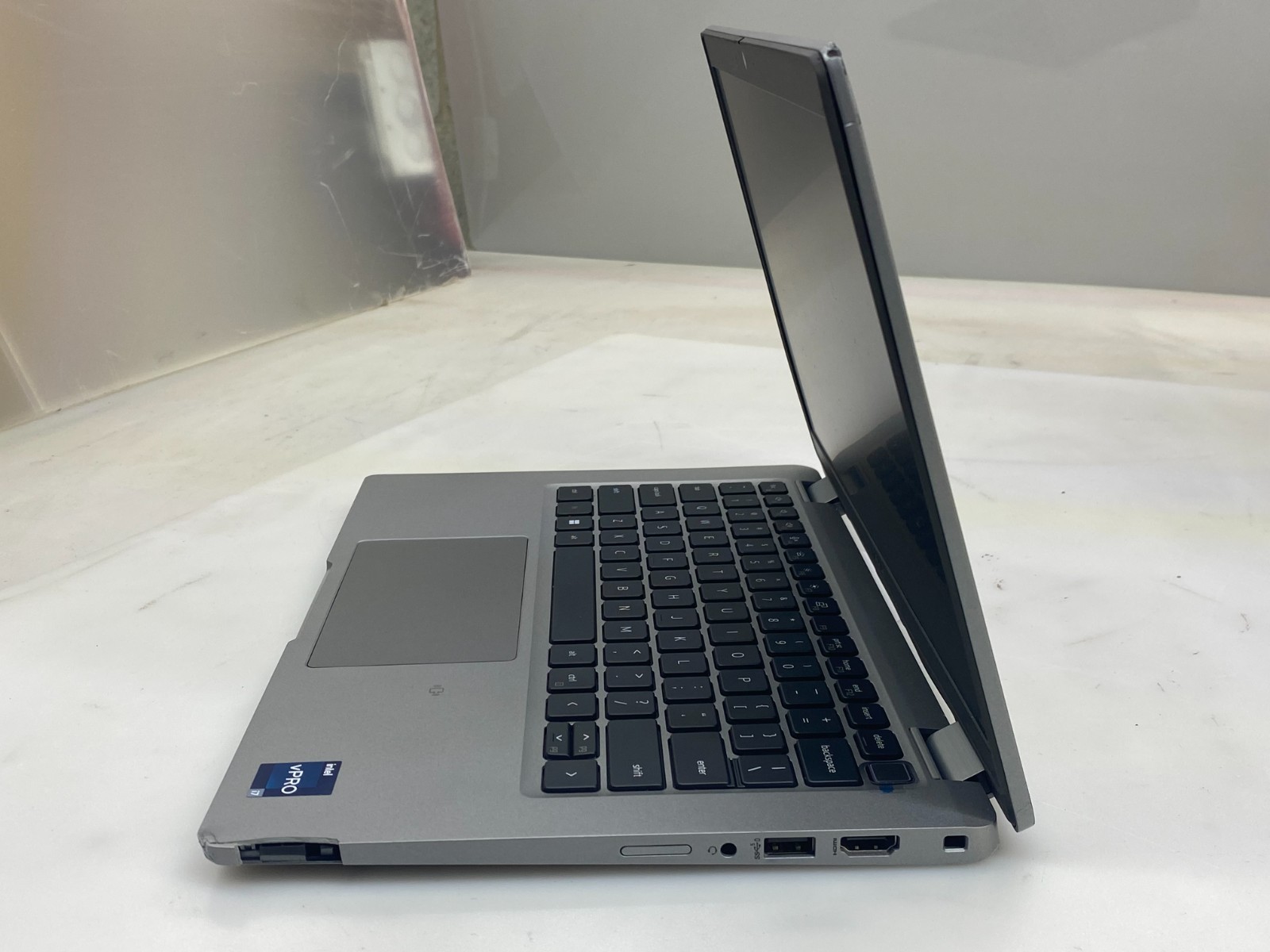 Dell Latitude 5330 13.3″ i7-1265U@1.80GHz 16GB RAM 512GB SSD NVMe W11P