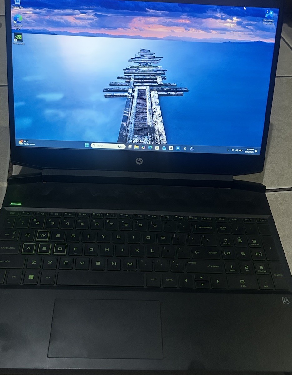 HP Pavilion Gaming Laptop 15-ec0xxx AMD Ryzen 5 8GB 256GB SSD GTX 1050